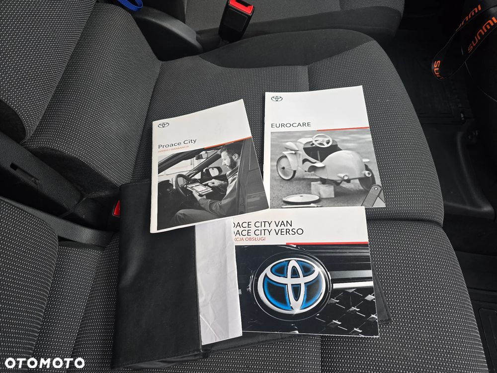 Toyota Proace City - 41