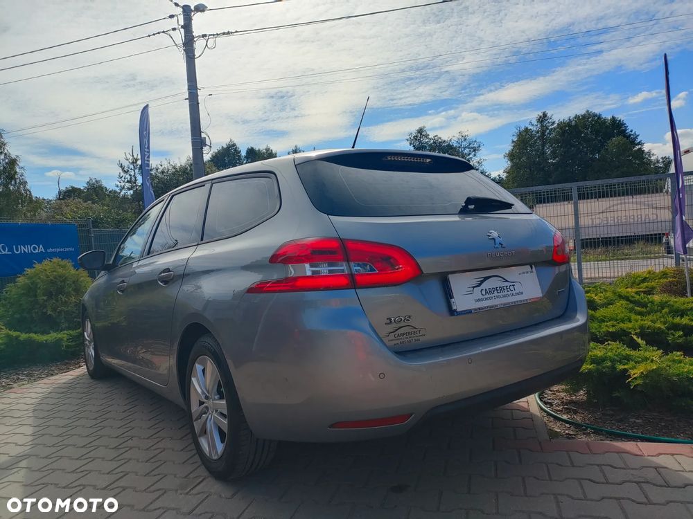 Peugeot 308 1.6 BlueHDi Style S&S - 8