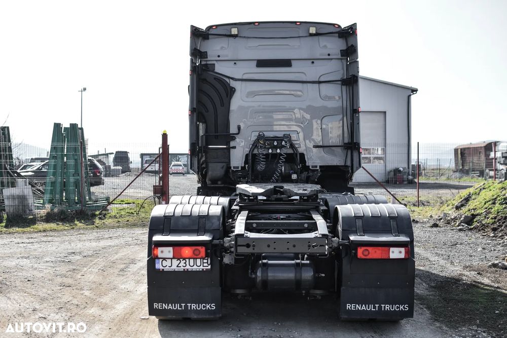 Renault HD006 - 7
