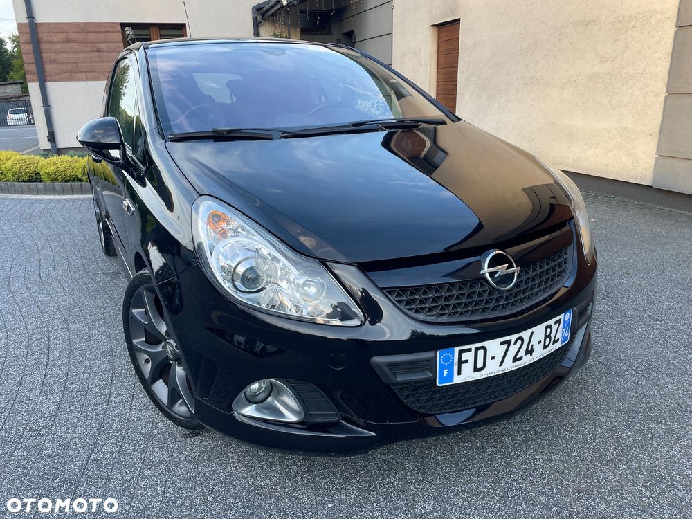 Opel Corsa 1.6 Turbo OPC - 17