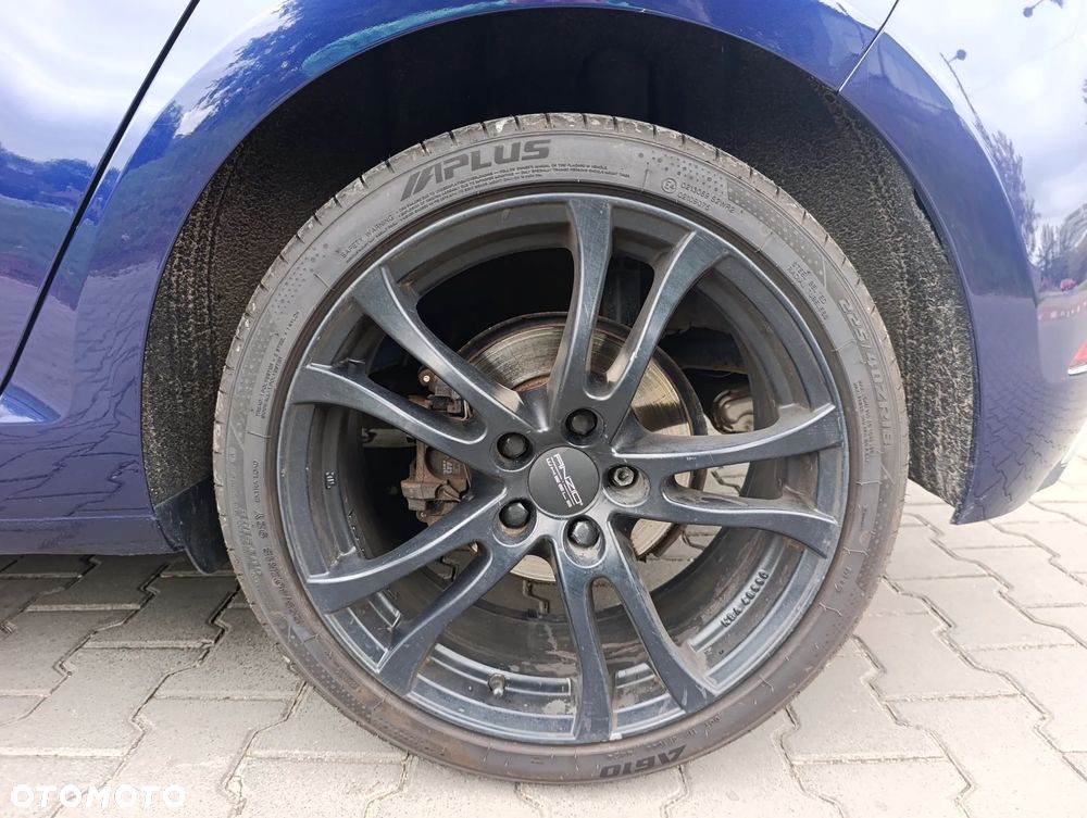 Volkswagen Golf VII 1.4 TSI BMT Comfortline - 17