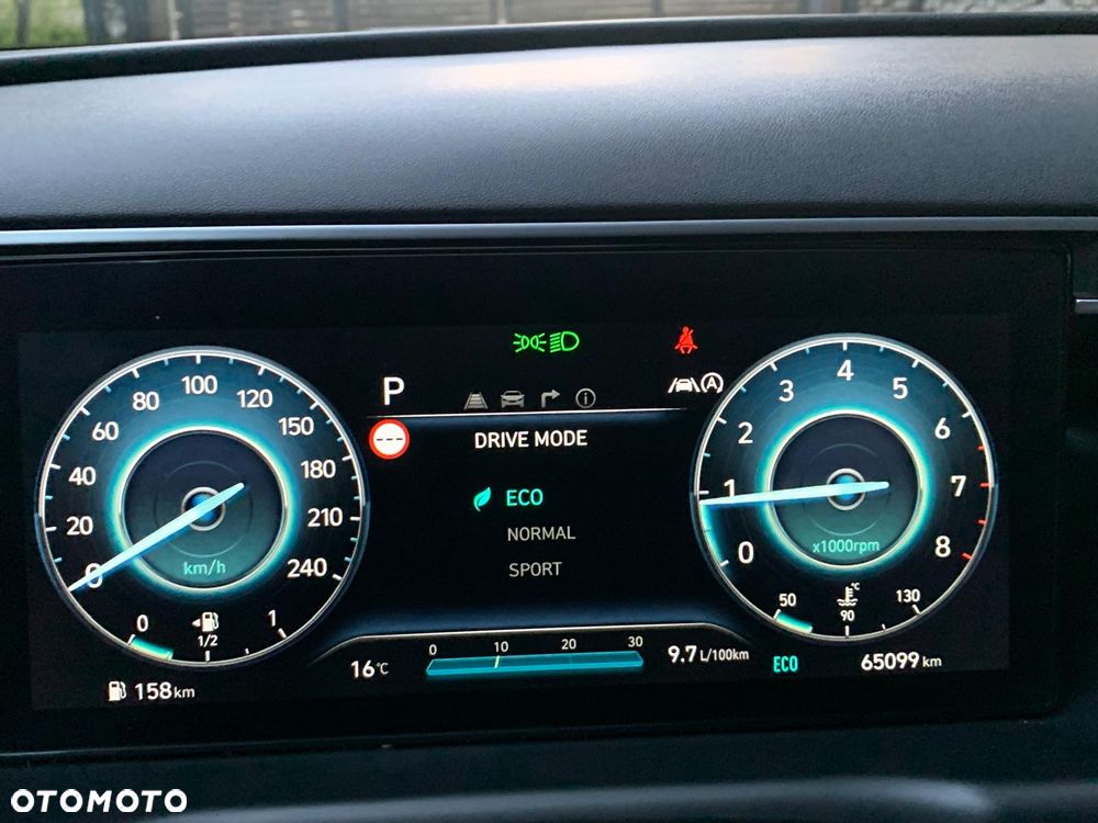 Hyundai Tucson 1.6 T-GDi HEV Platinum 4WD - 29