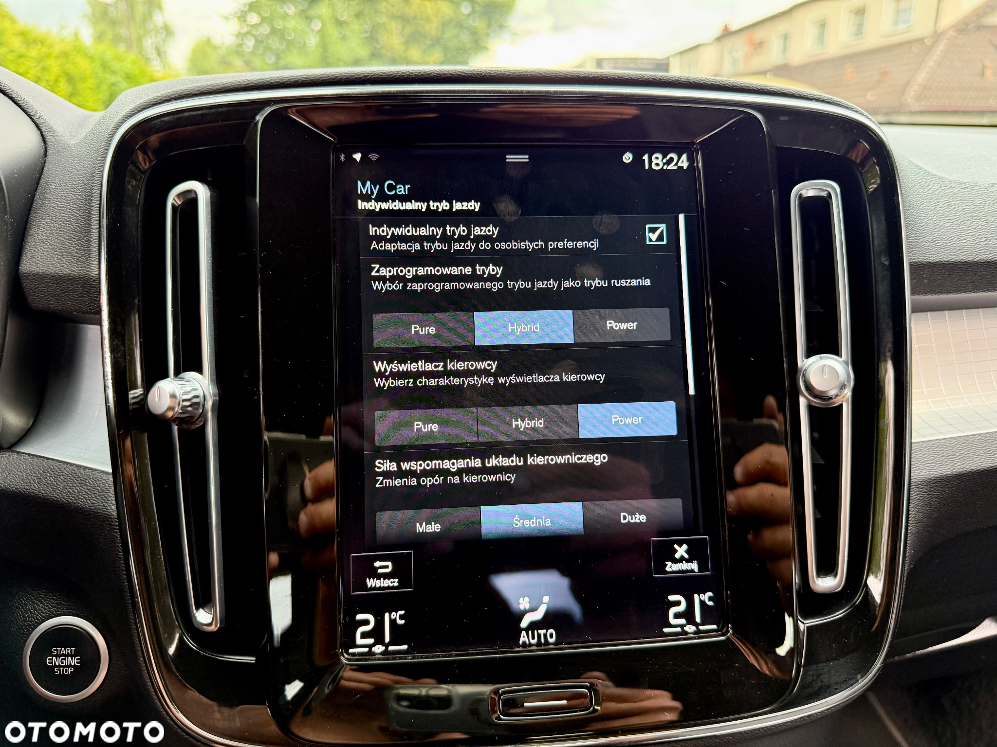 Volvo XC 40 T5 Plug-In Hybrid Momentum Pro - 21