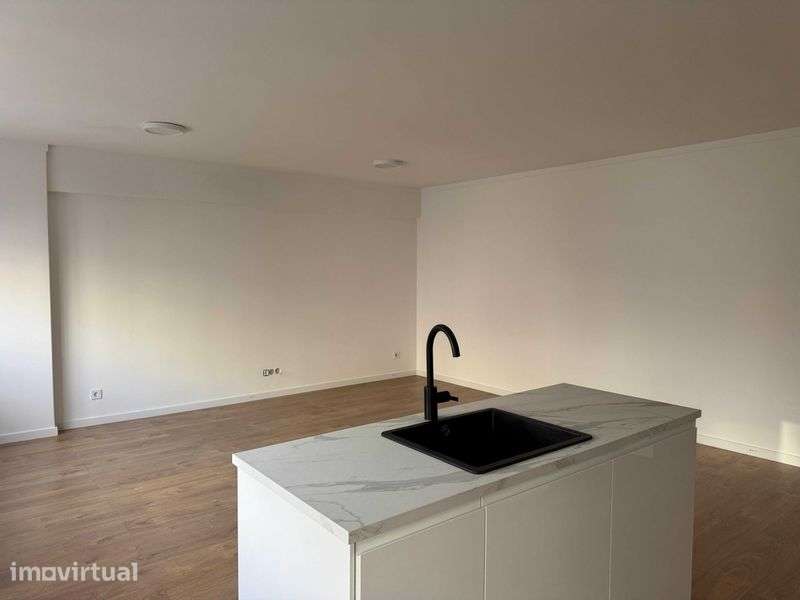 Apartamento T3 forno Rio Tinto - Grande imagem: 2/9