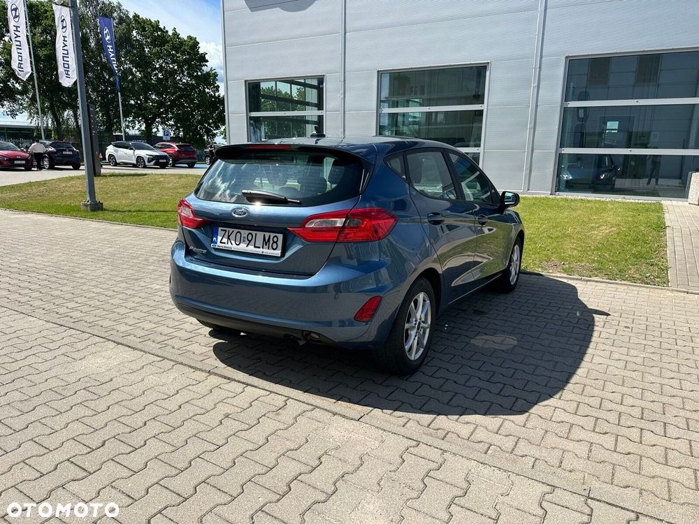 Ford Fiesta - 9