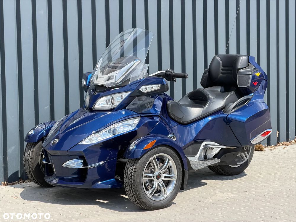 Can-Am Spyder - 4