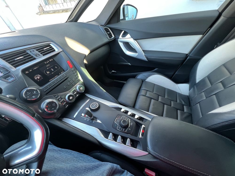 Citroën DS5 2.0 HDi Hybrid4 Pure Pearl MCP - 20