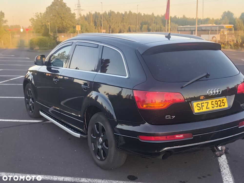 Audi Q7 - 3