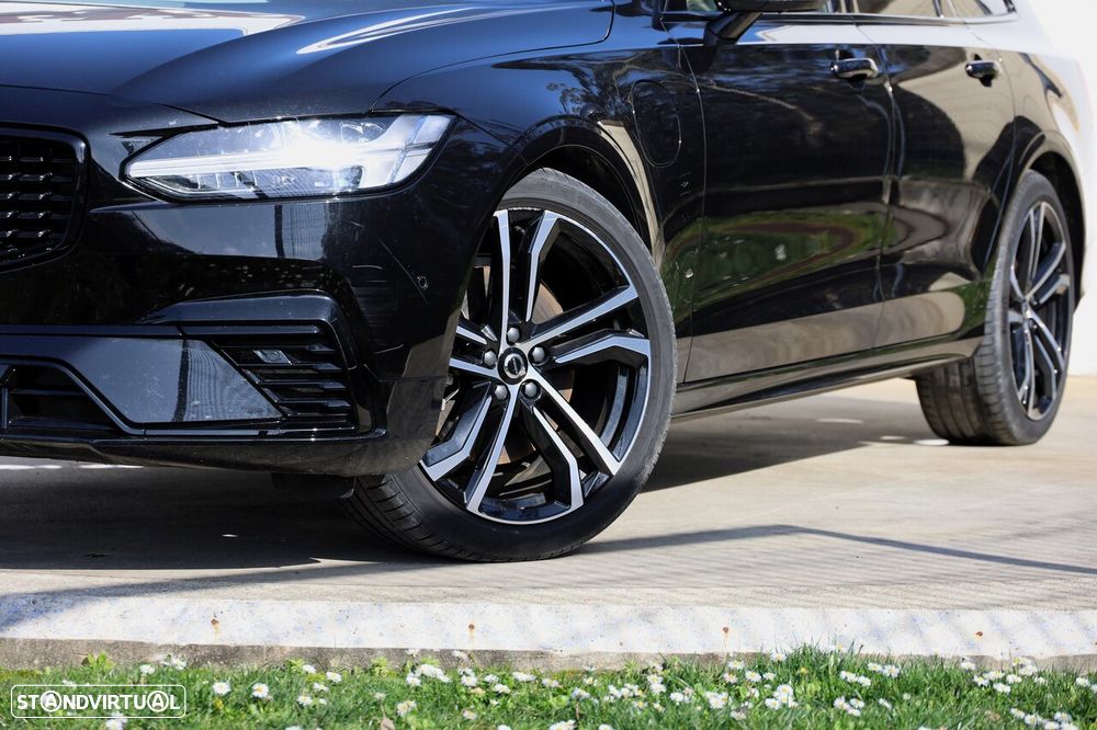Volvo V90 2.0 T6 PHEV Plus Dark AWD - 40