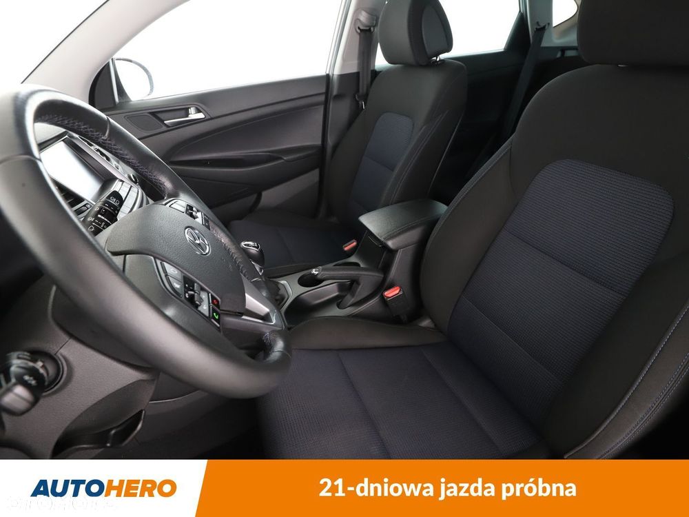Hyundai Tucson 1.7 CRDI BlueDrive Classic 2WD - 11
