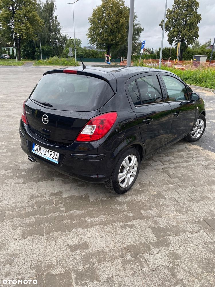 Opel Corsa 1.4 16V Satellite - 3