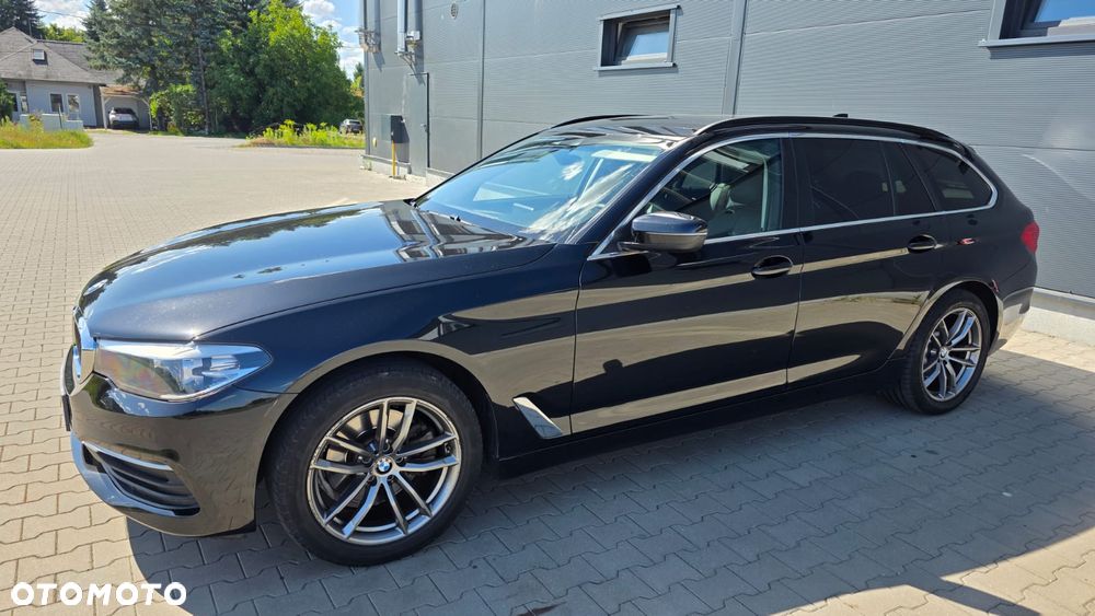 BMW Seria 5 518d Advantage sport - 32