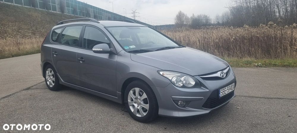 Hyundai i30 1.4 Blue Comfort - 4