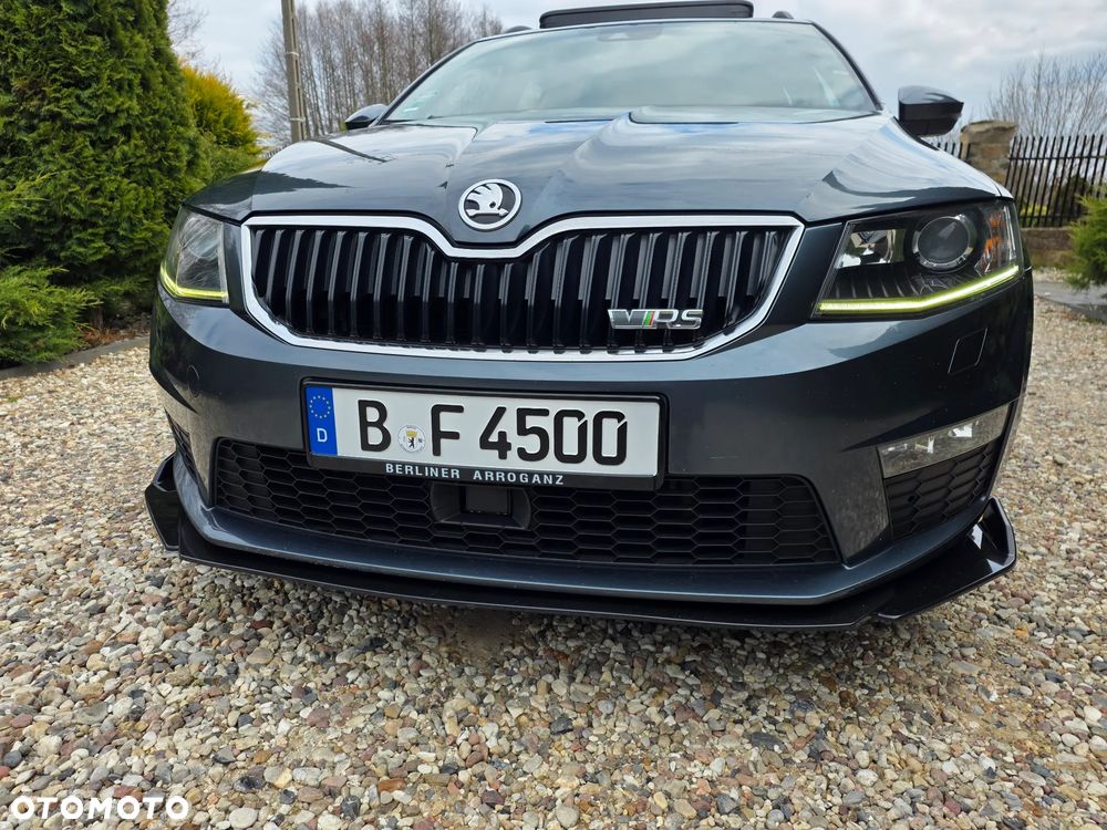 Skoda Octavia 2.0 TDI (Green tec) DSG RS - 3