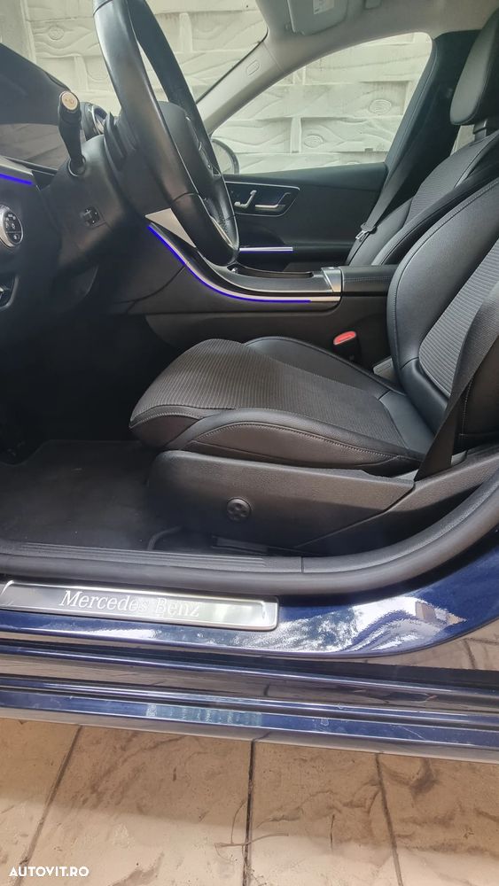 Mercedes-Benz C - 21