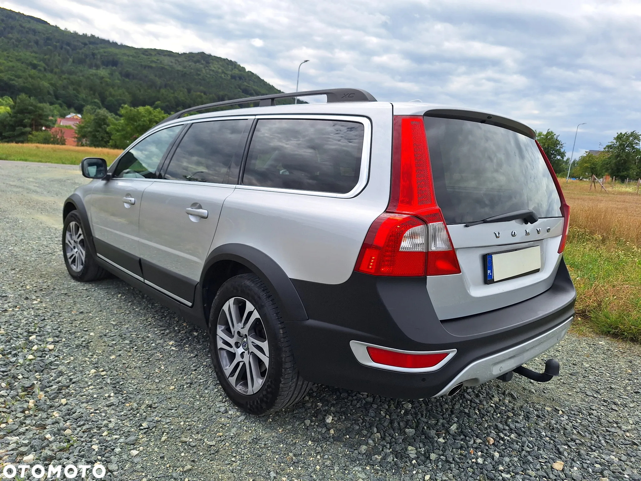 Volvo XC 70 D5 AWD Geartronic Momentum - 4