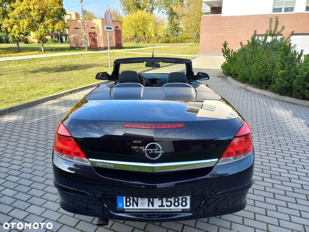 Opel Astra 1.8 Edition 111 Jahre - 6