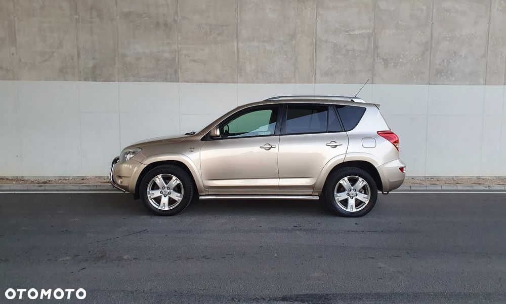 Toyota RAV4 2.2 D-4D Sol 180 - 7