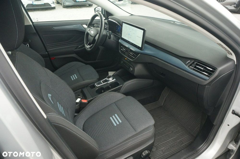 Ford Focus - 27