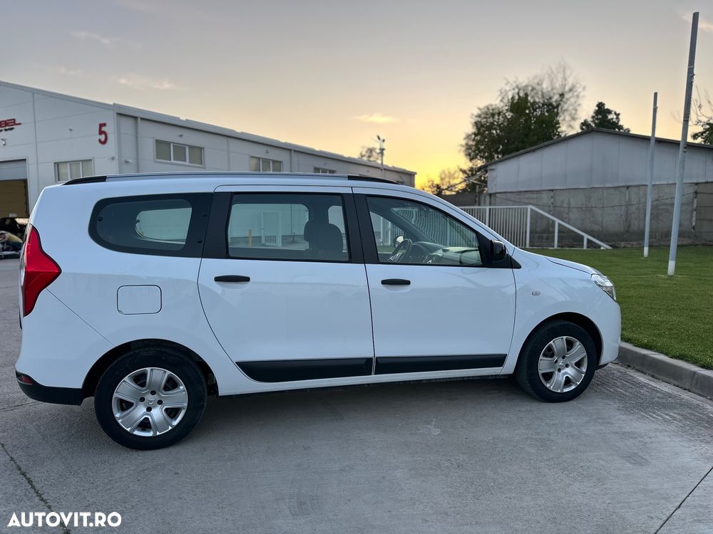 Dacia Lodgy 1.5 Blue dCi Laureate - 37