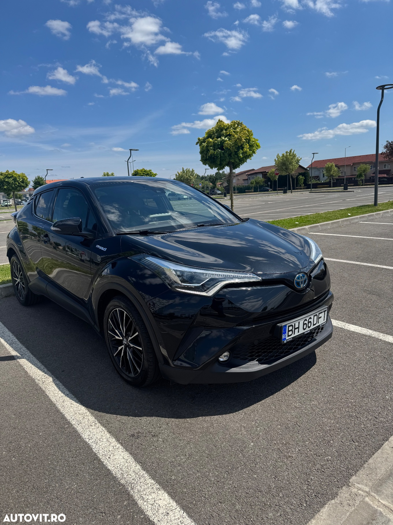 Toyota C-HR 1.8 HSD 122 CP 4x2 CVT C-lassy - 2