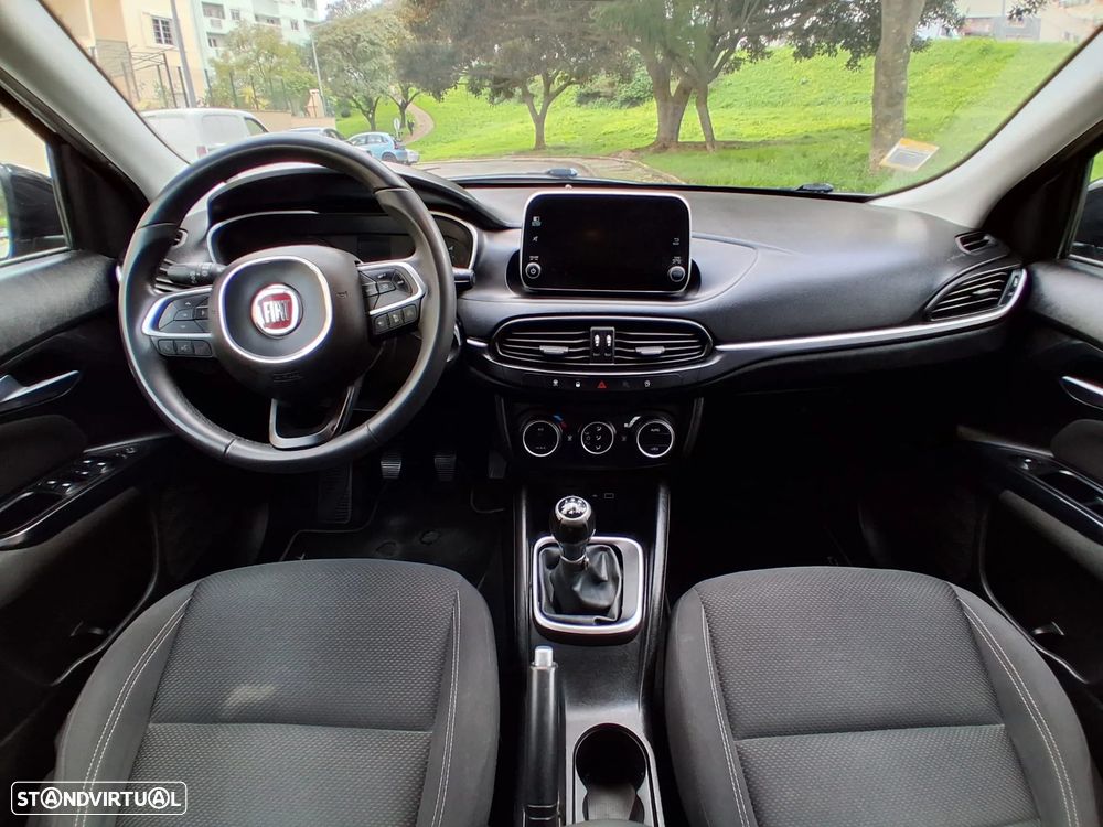 Fiat Tipo 1.3 M-Jet Lounge Tech - 29
