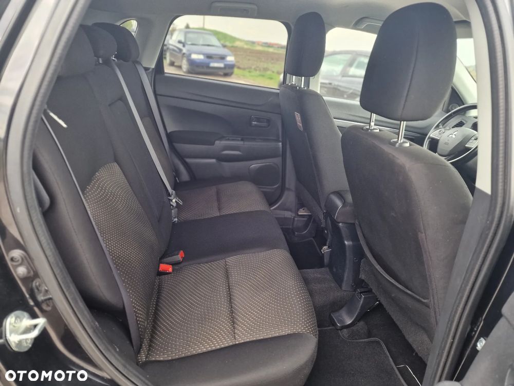 Mitsubishi ASX 1.8 DI-D 4WD Comfort Edition - 25