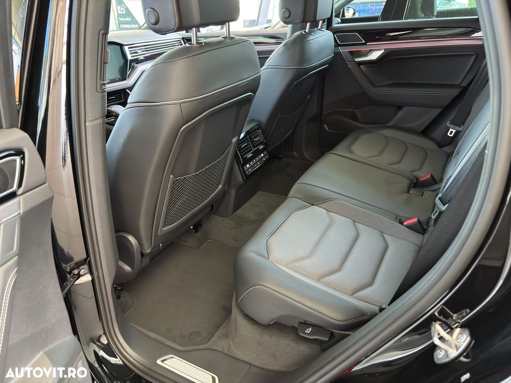 Volkswagen Touareg V6 TDI 4MOTION R-Line - 10