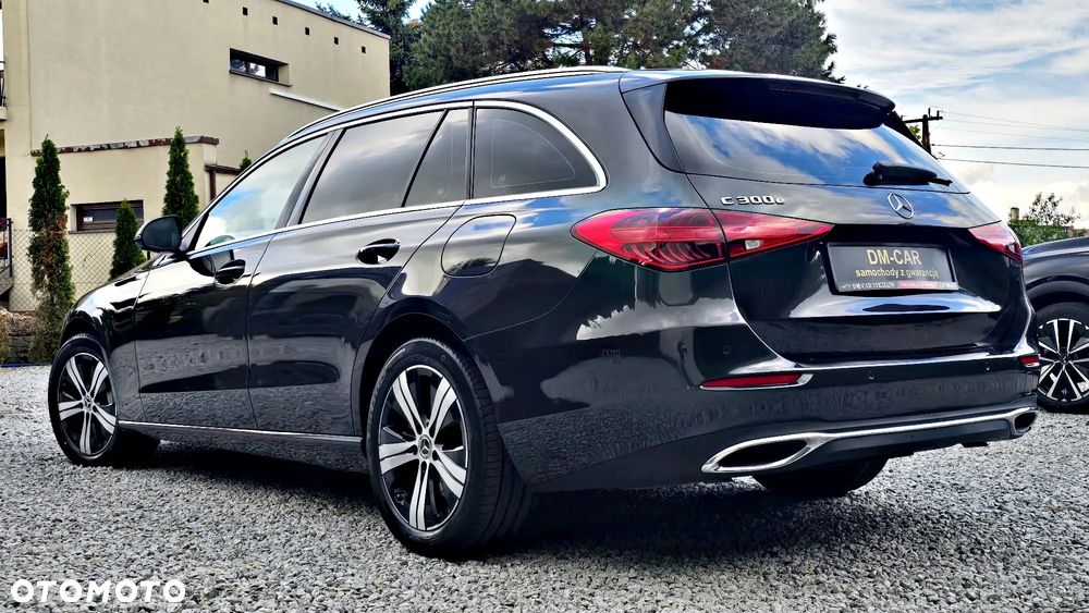 Mercedes-Benz Klasa C 300 de PHEV Avantgarde - 31