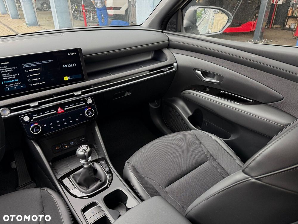 Hyundai Tucson - 22