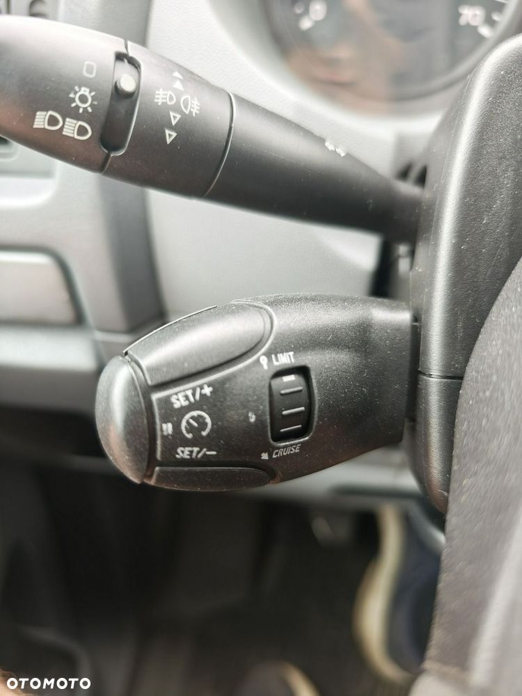 Peugeot Expert - 17