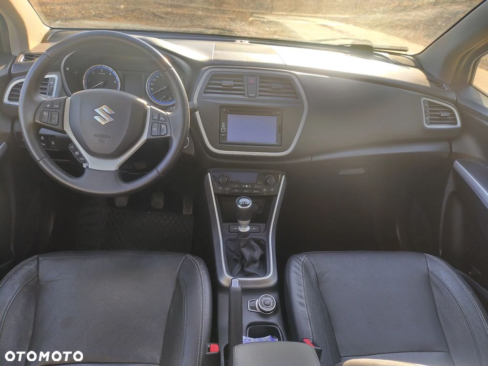 Suzuki SX4 S-Cross 1.6 DDiS 4x4 limited+ - 16