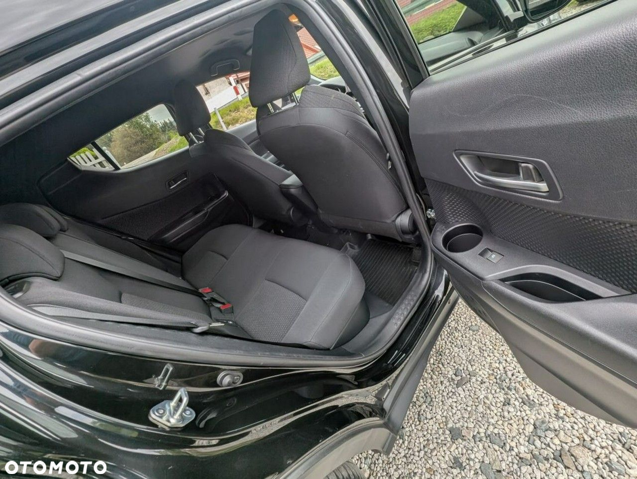 Toyota C-HR - 5