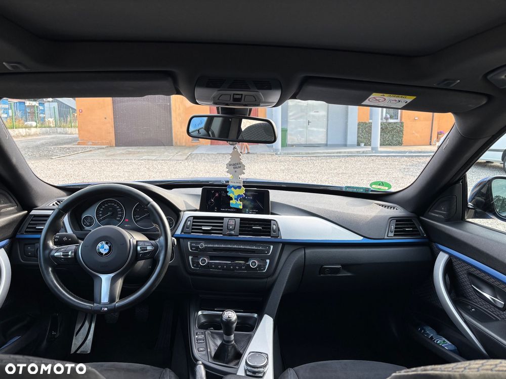 BMW 3GT 318d - 13