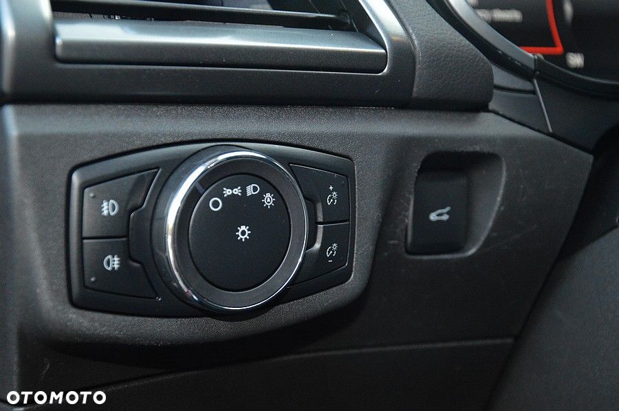 Ford Mondeo 2.0 TDCi STart-Stopp PowerShift-Aut Titanium - 29