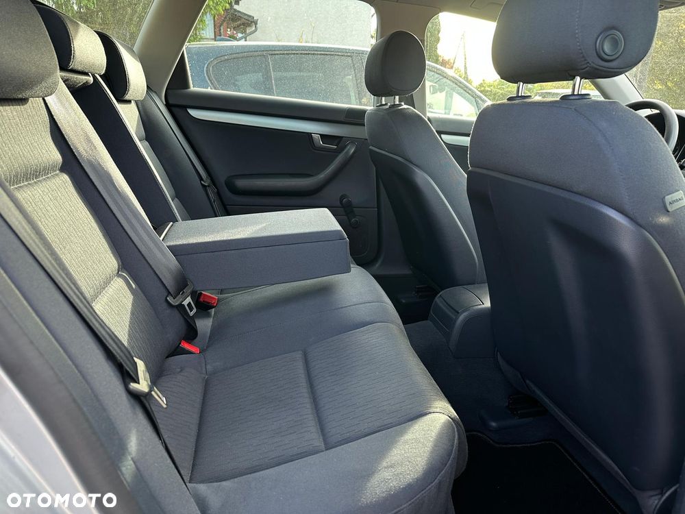 Audi A4 Avant 1.6 - 25