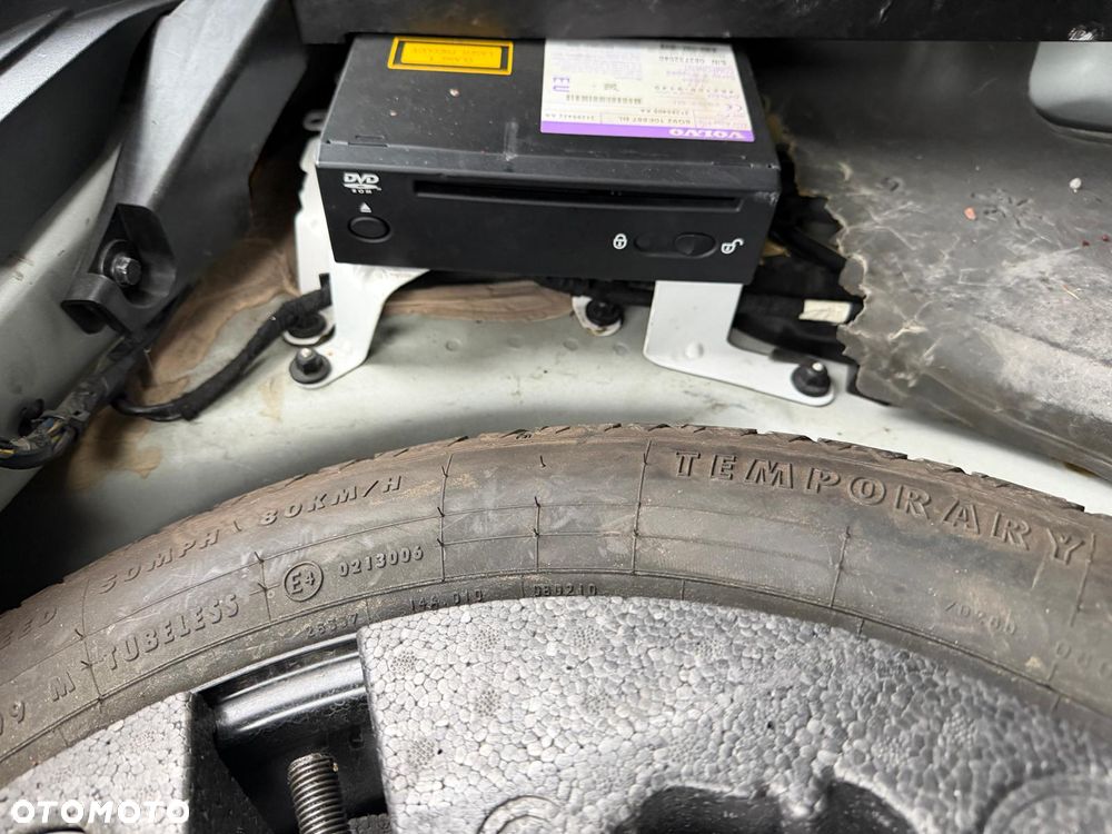 Volvo XC 60 D5 AWD Momentum - 14