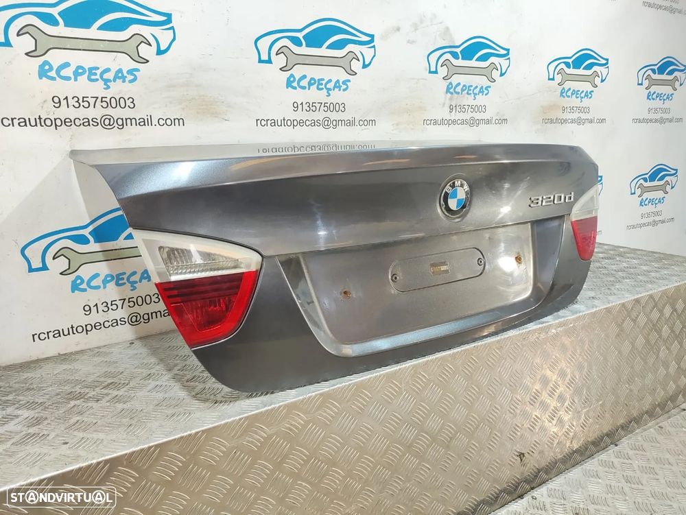 Porta Tampa Mala BMW Serie 3 E90 Fecho Puxador - 2