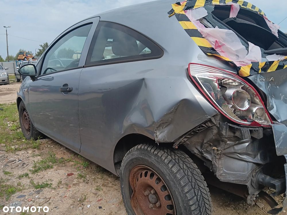 036 / OPEL CORSA D / NA CZĘŚCI / - 5