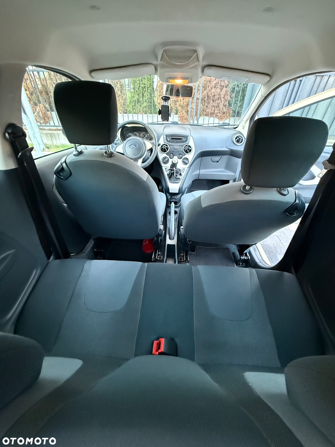 Ford KA 1.3 TDCi Titanium (air4) - 14