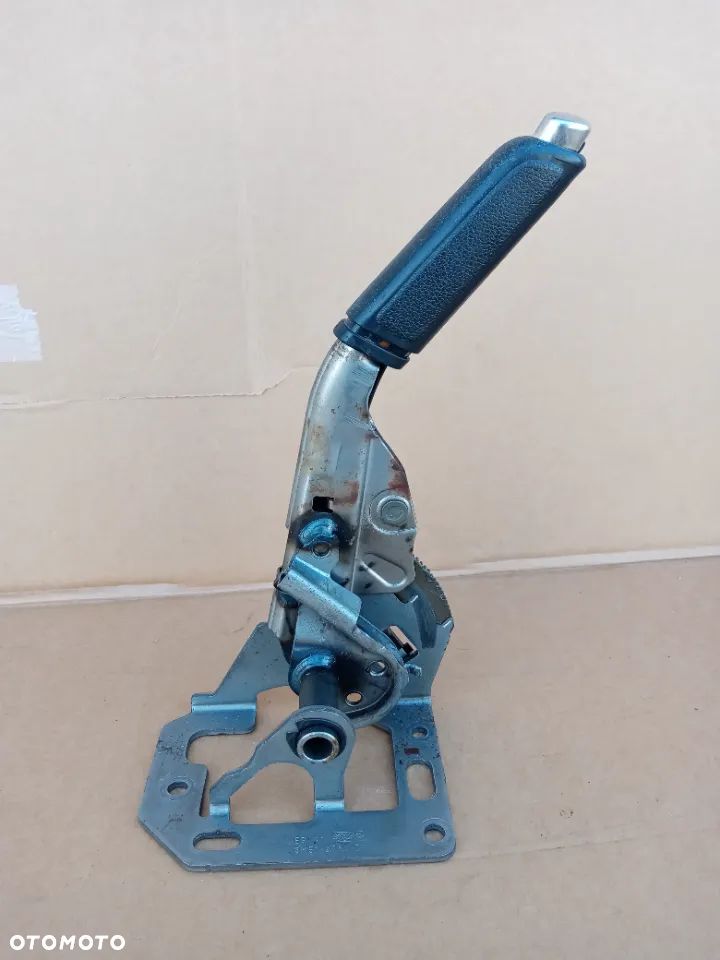 Dźwignia hamulca ręcznego Ford Focus MK2 3M51-2780-DB - 3