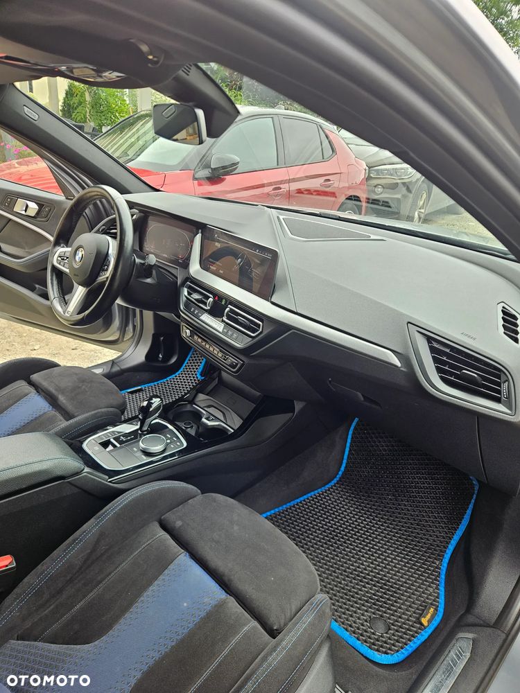 BMW Seria 1 118i M Sport - 12