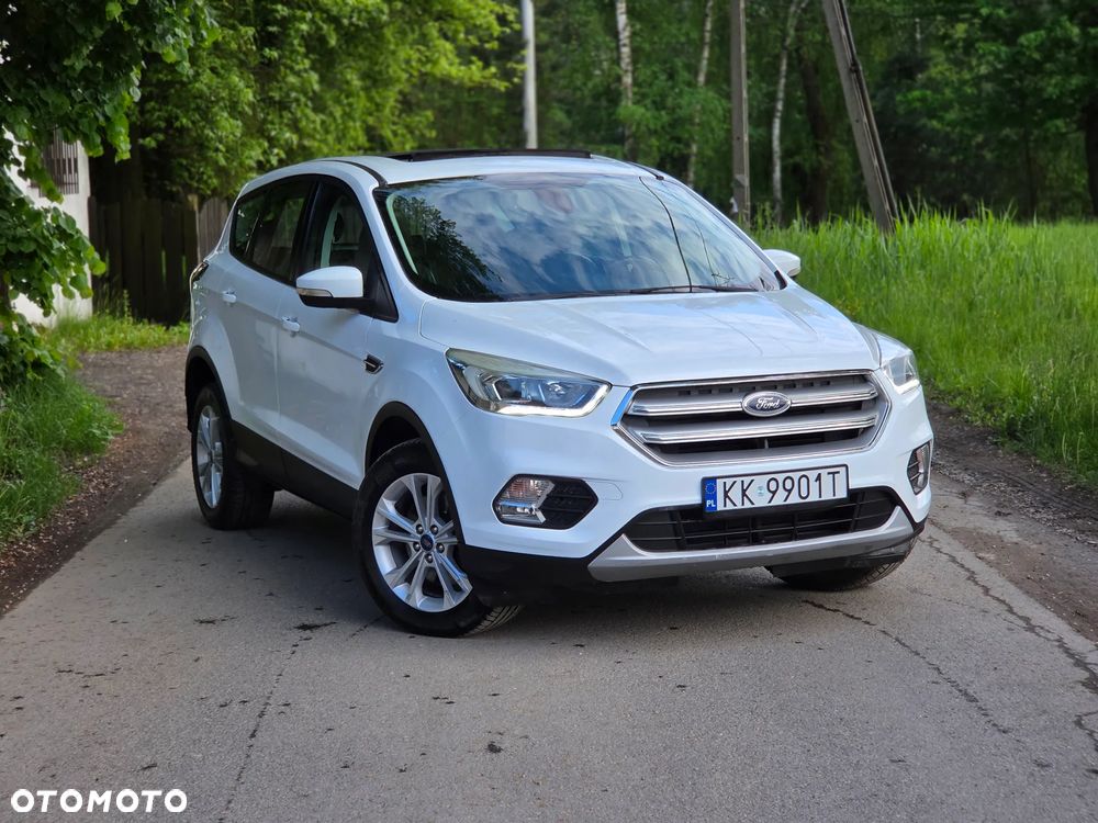 Ford Kuga 2.0 TDCi 2x4 Titanium - 21