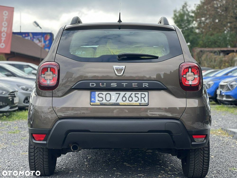 Dacia Duster 1.6 SCe Blackshadow S&S - 7