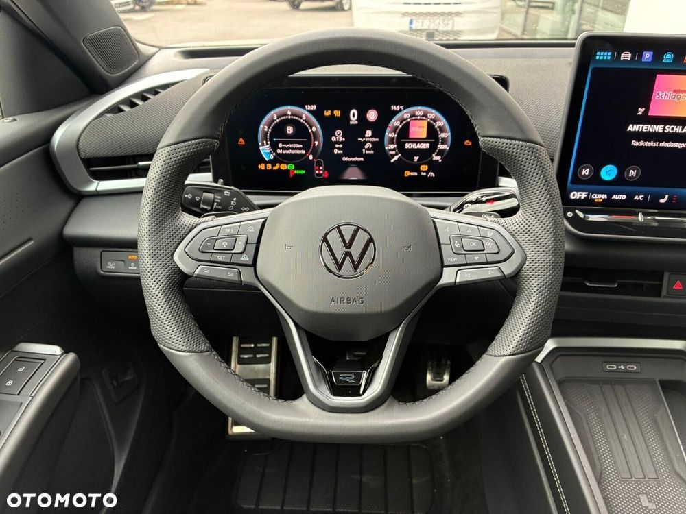 Volkswagen T-Roc - 10