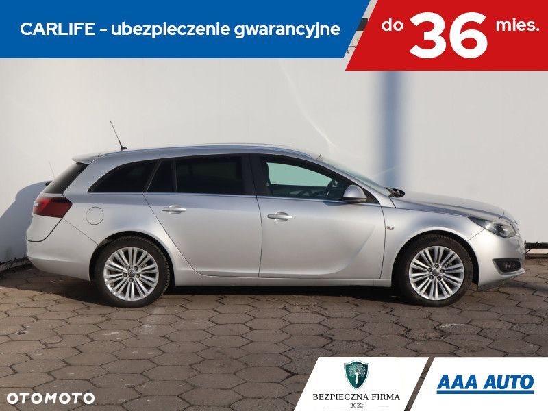 Opel Insignia - 8