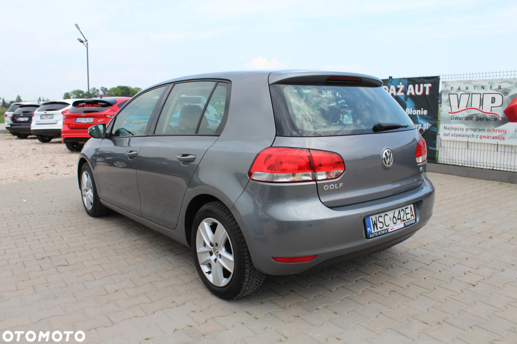 Volkswagen Golf 1.6 Comfortline - 4