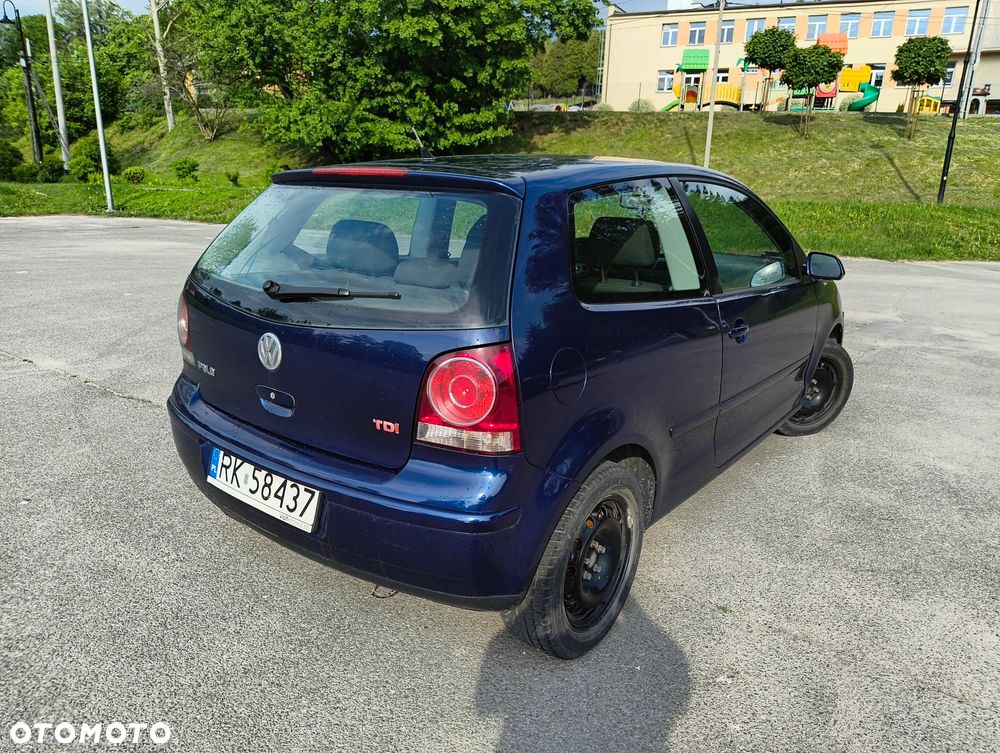 Volkswagen Polo 1.4 TDI Comfortline - 3