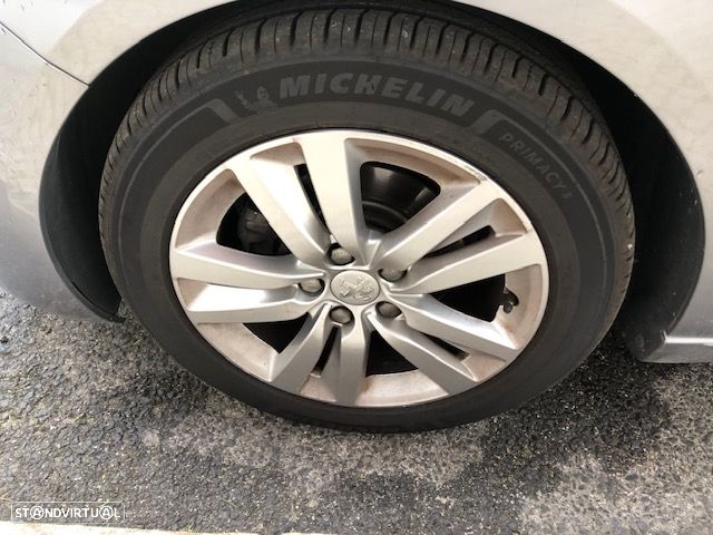Peugeot 308 1.6 HDi Active - 5