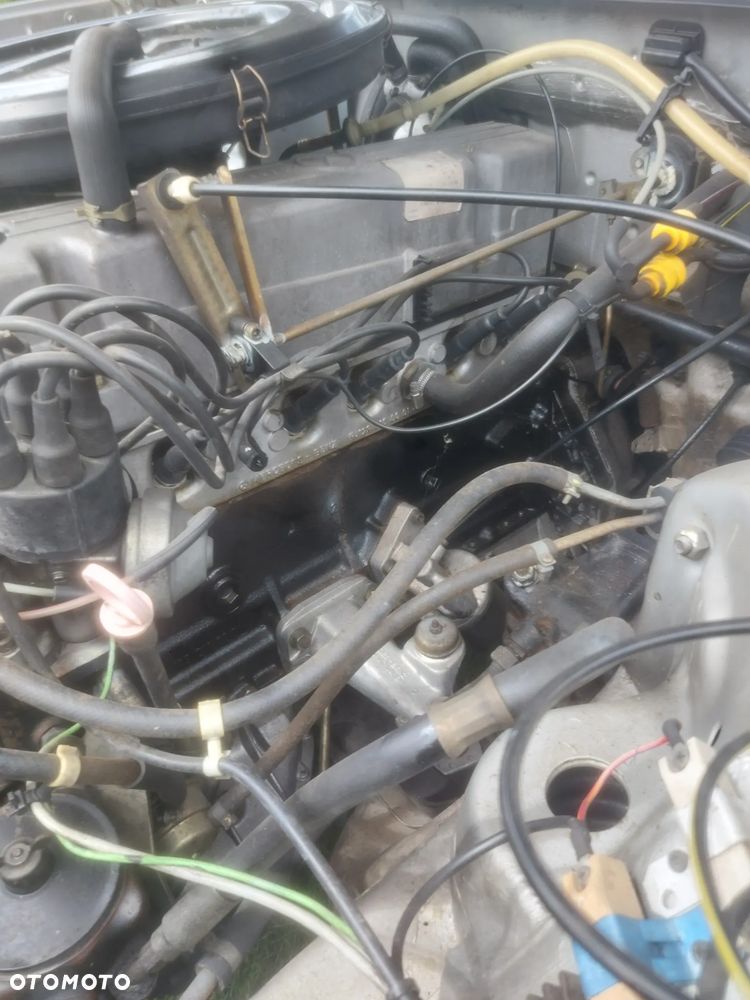 Mercedes-Benz W123 - 29